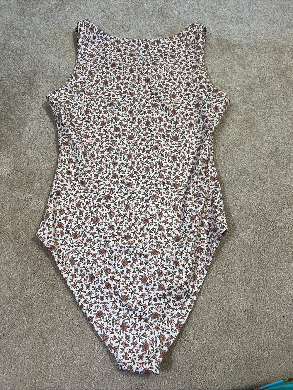 EUC Kavala Botanica Ecru Zephyr Surf Suit size medium retails $138 - Picture 5 of 6